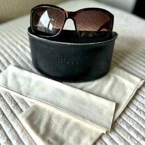 Hugo Boss Women’s Sun Glasses- Brown